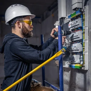 Comprehensive electrocution hazards worksite safety safety training for workers and workplace